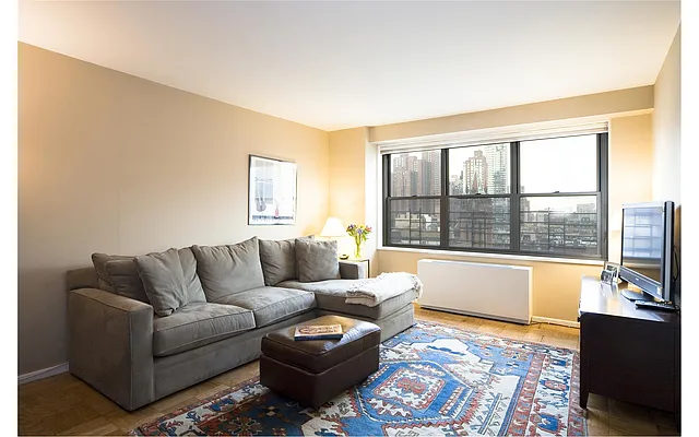 Sold by Douglas Elliman | media 48