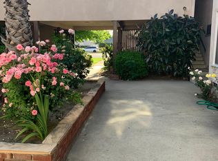 4930 Woodman Ave #9, Sherman Oaks, CA 91423