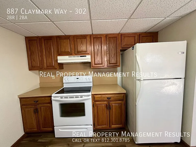 887 Claymark Way #302 — Photo 5