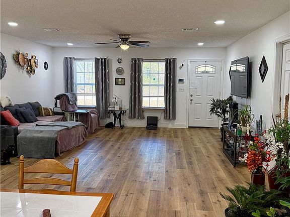 4th image of 59 Red Hawk Ct