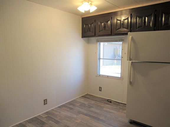 5th image of 1434 Omaha St