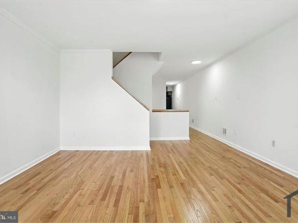 800 E North Ave #2