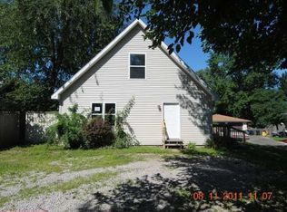 711 N Harris Rd, Ypsilanti, MI 48198