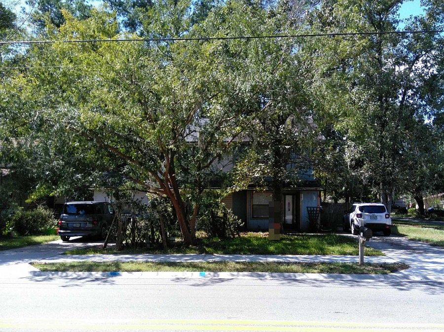 1st image of 736 Plainfield Ave