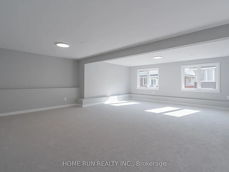 271 Ketchikan Cres — Photo 45