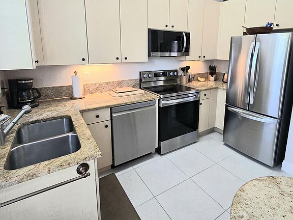 4th image of 5709 Sterling Lake Drive
