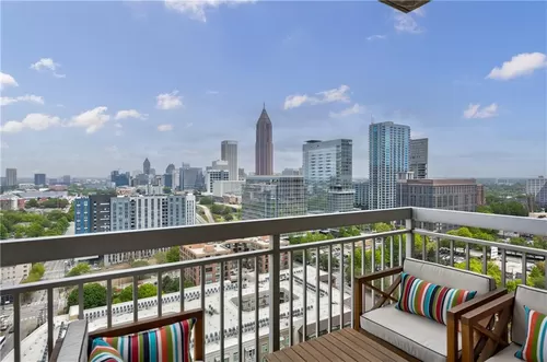 285 Centennial Olympic Park Dr NW #2105 Photo 1
