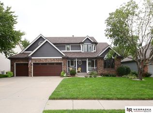 6131 S 102nd Ave, Omaha, NE 68127