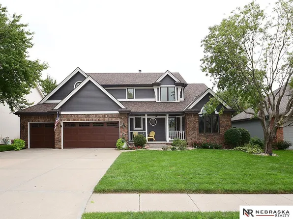 6131 S 102nd Ave, Omaha, NE 68127