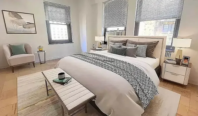 Rented by Manhattan Realty Group | media 2