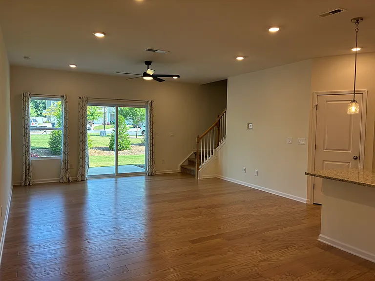 275 Harpers Run Ln — Photo 9