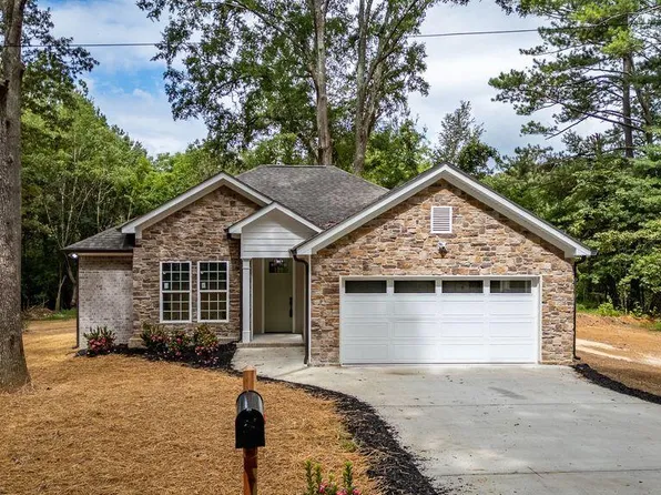 607 1st St, La Fayette, GA 30728