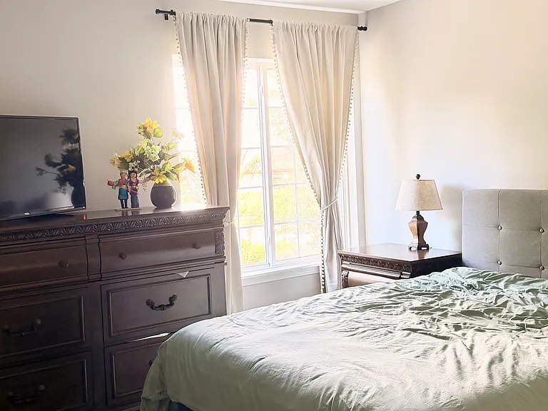 10987 Greywall Ln — Photo 7