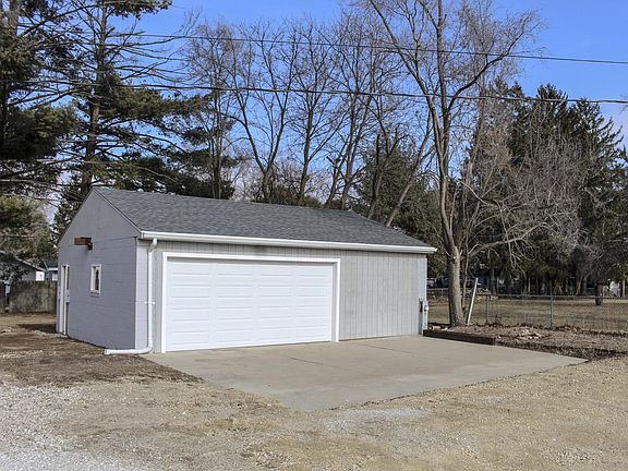 4th image of N1092 Clover ROAD