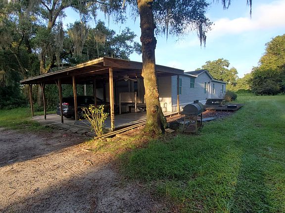 2nd image of 8354 NE 33rd Ct