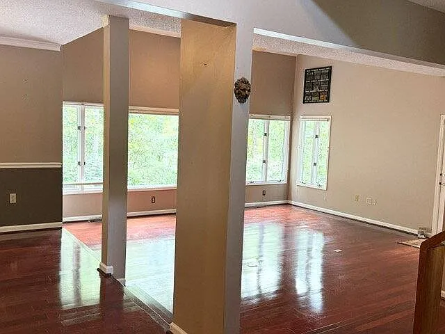 67 Cliffview Dr — Photo 4