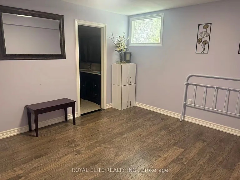 128 Redstone Rd #BASEMENT — Photo 4