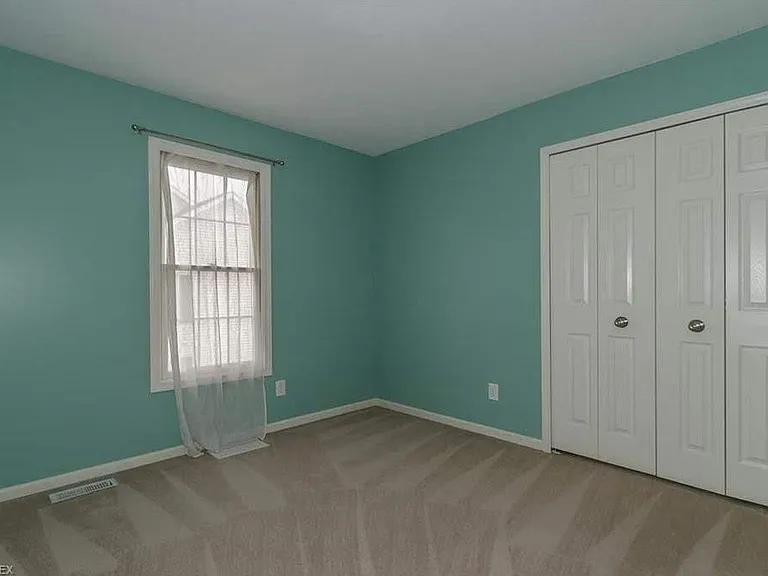 8317 Beacon Pl — Photo 17