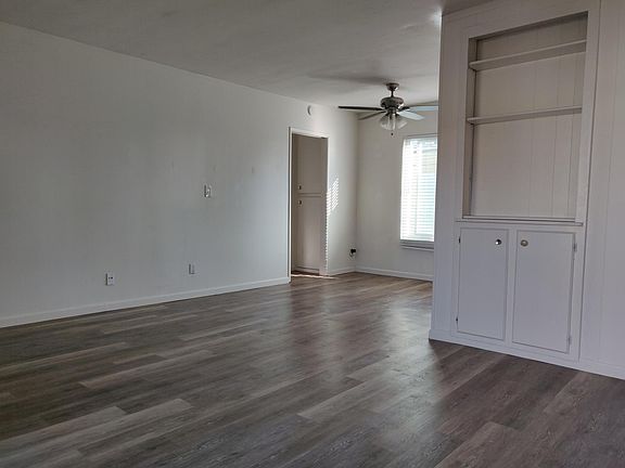 2nd image of 1807 Missouri St #9