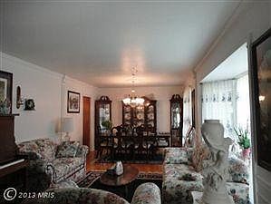 5th image of 2507 Dover Ct