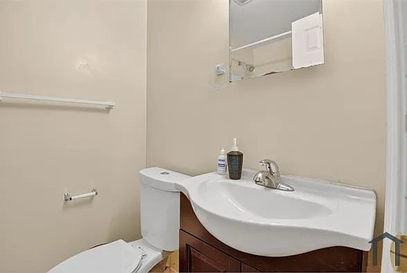 1707 H St NE #3 — Photo 13