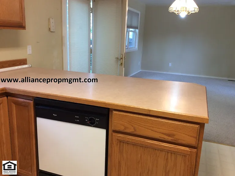 309 Prairie Ave — Photo 4