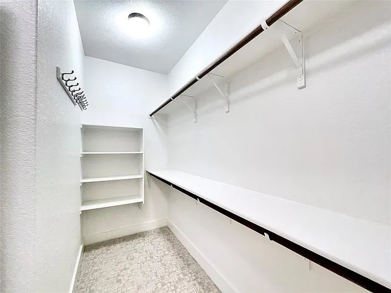 3009 Lions Tail St — Photo 30