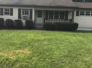 2 Spaulding Ct, Saugerties, NY 12477