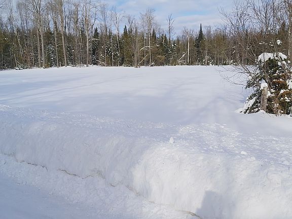 2nd image of 196 Settlement Rd