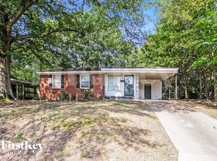 1307 S White Station Rd, Memphis, TN 38117