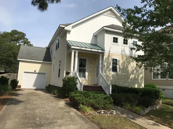 9533 4th Bay St, Norfolk, VA 23518