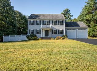 3 Pasture Ln, Halifax, MA 02338