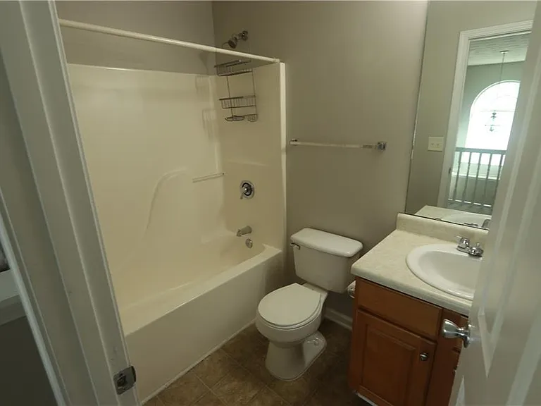 156 Shadowhill Ln — Photo 19