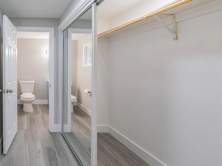 5718 Cherry St — Photo 25