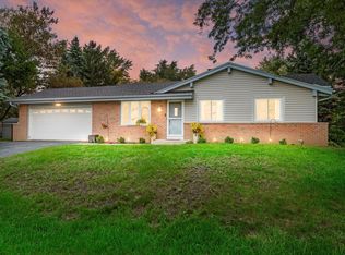 1648 Kuiper Ln, Racine, WI 53406