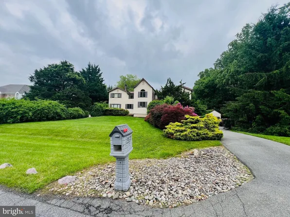 15729 Holly Grove Rd, Silver Spring, MD 20905