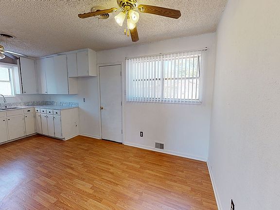 2nd image of 4518 Wilshire Dr