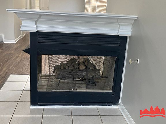 4th image of 7019 Estacada Way S
