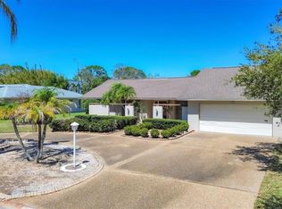 5049 Inverness Dr, Sarasota, FL 34243