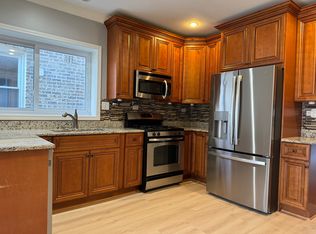 5141 W Barry Ave #2, Chicago, IL 60641
