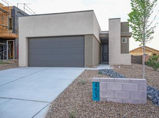453 Wyatt Ave SW, Los Lunas, NM 87031
