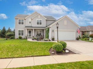 3201 Tanglewood Dr, Waukesha, WI 53189
