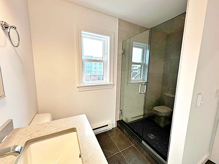 33 Leyden St #6 — Photo 20