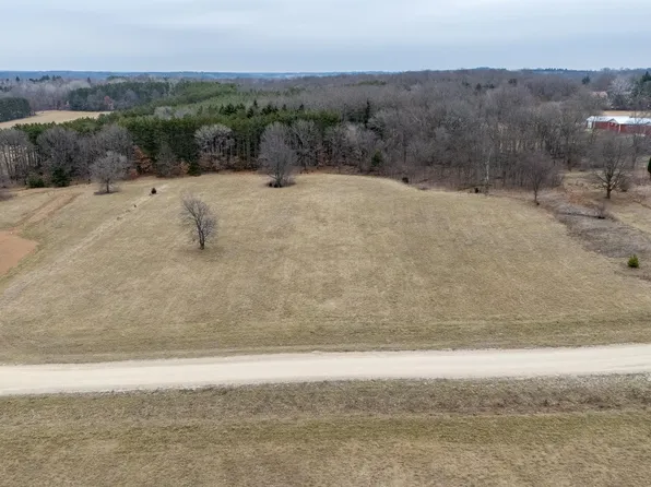 L3 Meadow Lark Ln #3, Berlin, WI 54923