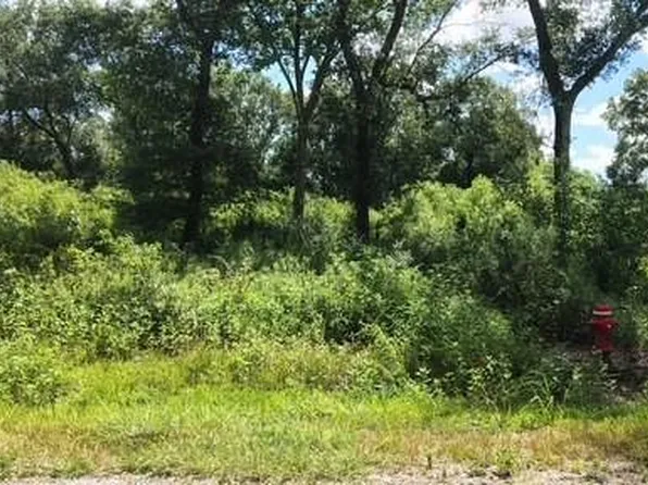 17895 Camellia Dr, Beaumont, TX 77706