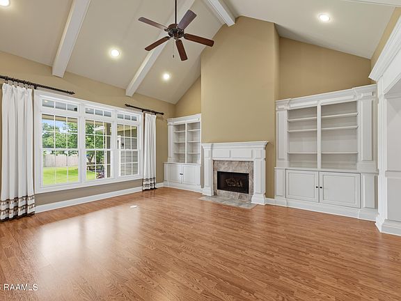 5th image of 122 Grandview Terrace Dr