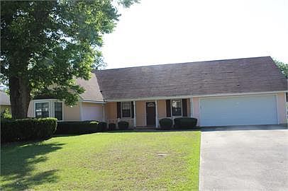 1st image of 101 Allison Dr
