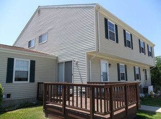 28223 Raleigh Crescent Dr, Chesterfield, MI 48051