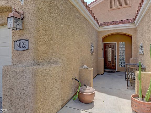 4th image of 8025 Painted Clay Ave