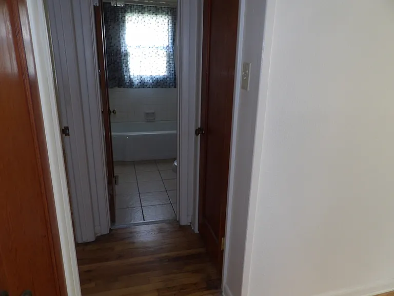 1501 N Cedar St — Photo 17